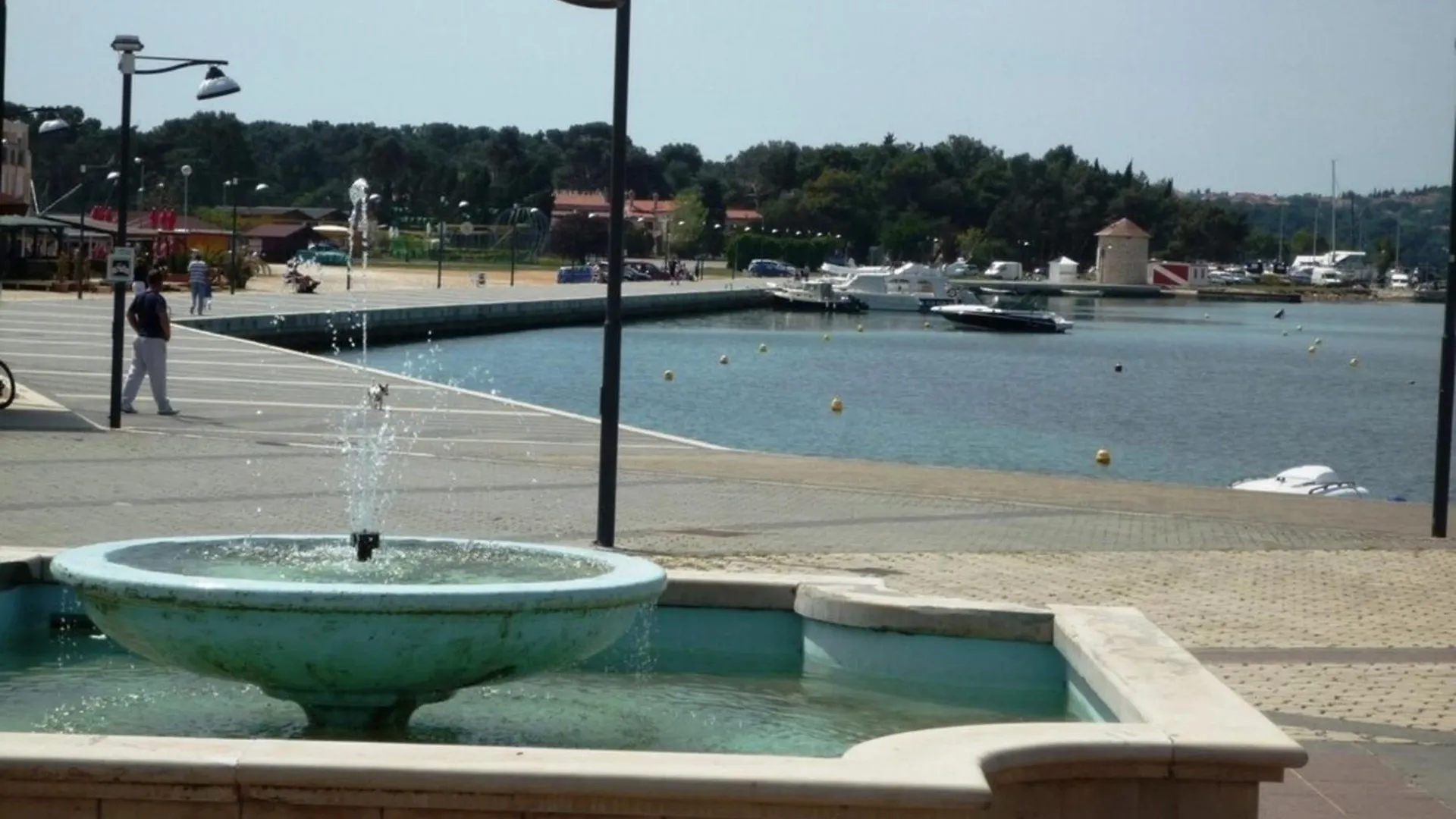 Resindenz Benni Mit Beheiztem Grossem Pool Apartment Medulin
